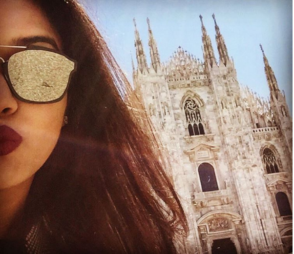 Akshay Kumar and Twinkle Khanna seen holidaying with Asin & Rahul Sharma In Italy