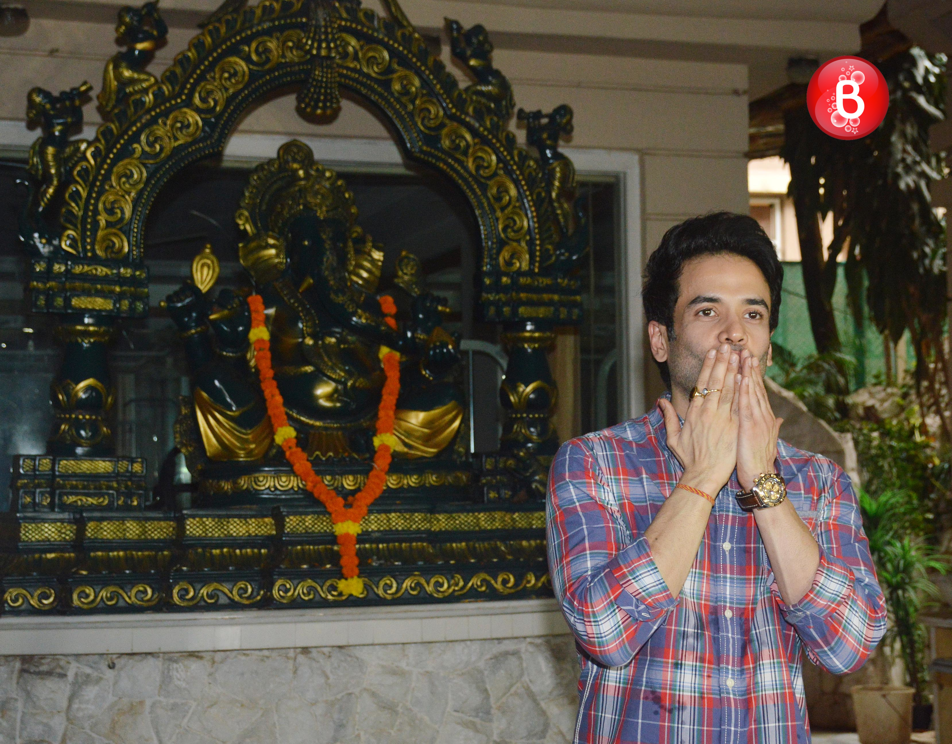 Tusshar Kapoor's Press Conference on turning father