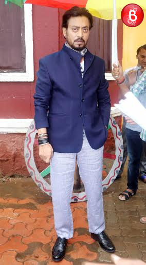 Irrfan Khan On Sets Of 'Chidiya Ghar'