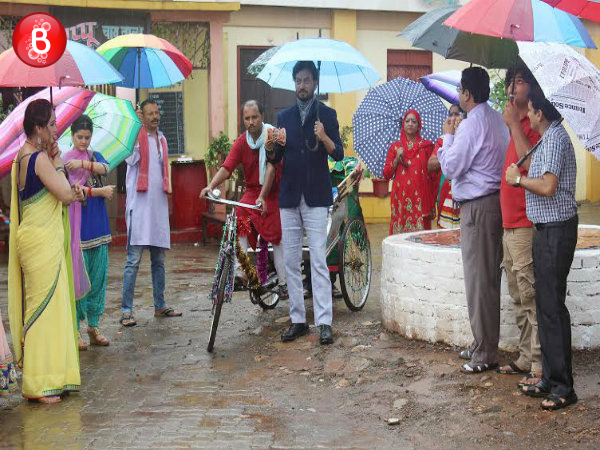 Irrfan Khan On Sets Of 'Chidiya Ghar'