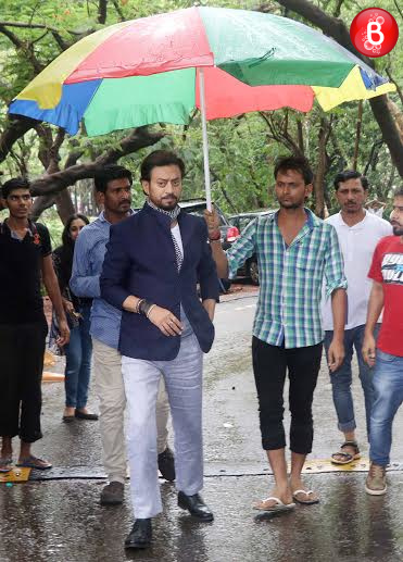 Irrfan Khan On Sets Of 'Chidiya Ghar'