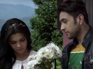 Trailer of 'Ishq Click' starring Adhyayan Suman and Sara Loren is just okay!