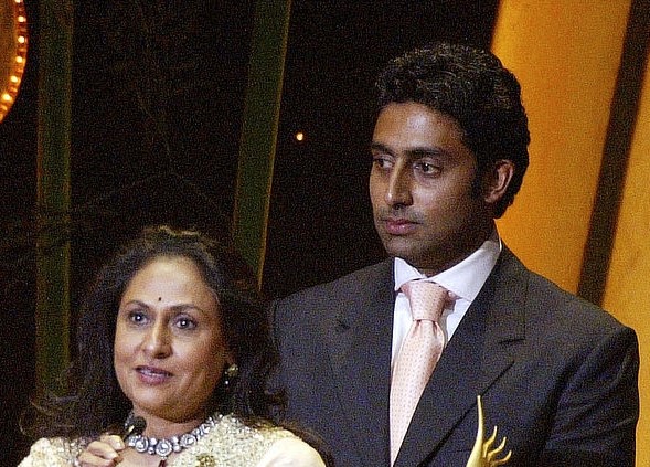 Bollywood celebs who have a record of winning IIFA awards