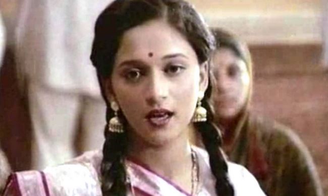 Bollywood stars who made debut with a flop film