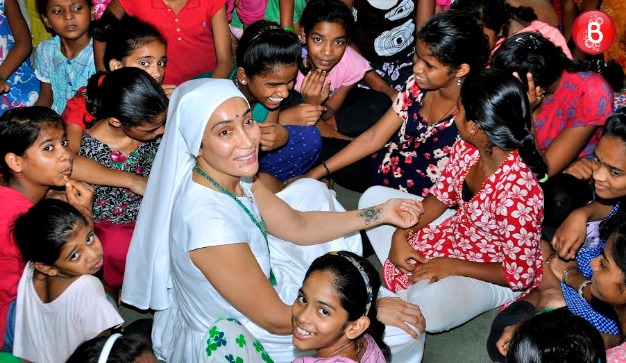 Gaia Mother Sofia visits Bal Bhavan Orphanage