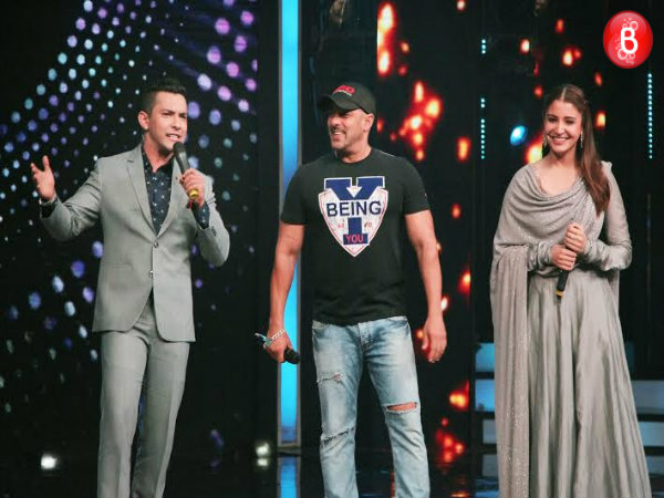 'Sultan' cast on the sets of 'Sa Re Ga Ma Pa'