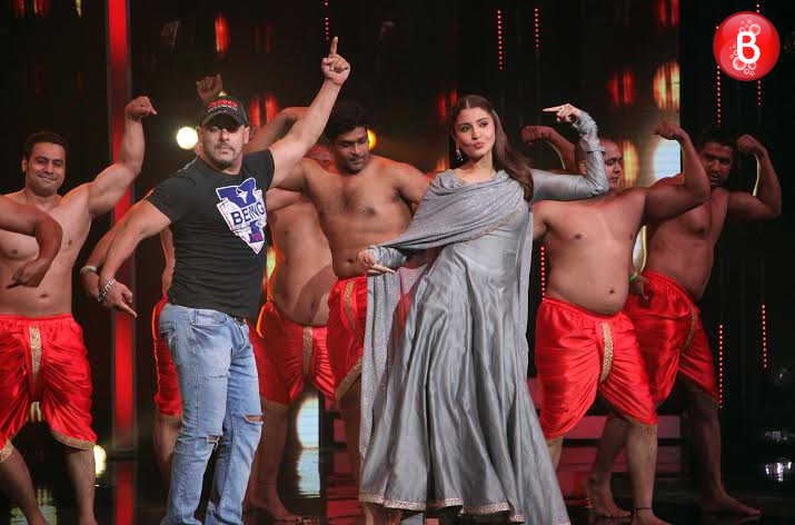 'Sultan' cast on the sets of 'Sa Re Ga Ma Pa'