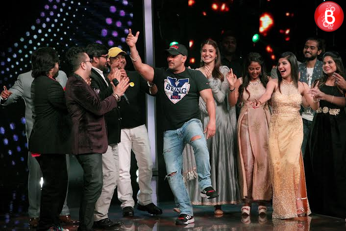 'Sultan' cast on the sets of 'Sa Re Ga Ma Pa'