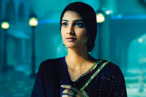 Bollywood stars who made debut with a flop film