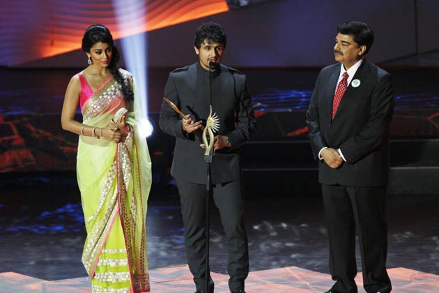 Bollywood celebs who have a record of winning IIFA awards