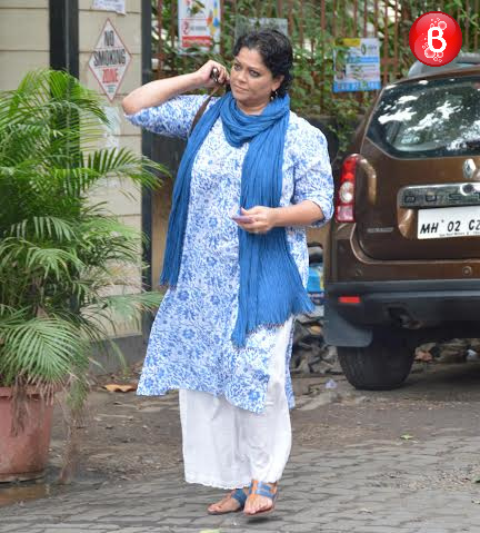 Tanvi Azmi at the funeral