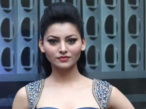 This is what Urvashi Rautela had to say about Tusshar Kapoor being single parent