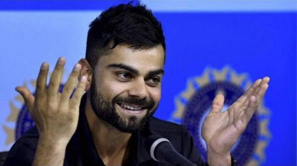 Virat Kohli singing