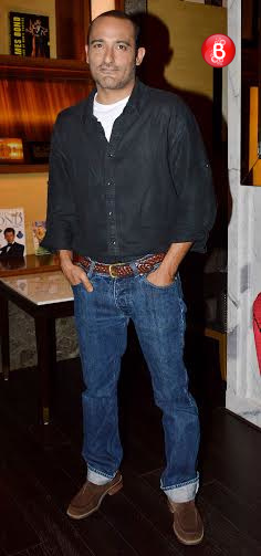 John Abraham, Varun Dhawan launch 'Dishoom' Trailer with team