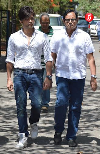 Akshay Kumar, Abhishek Bachchan and B-Town celebs at Vikas Mohan's funeral