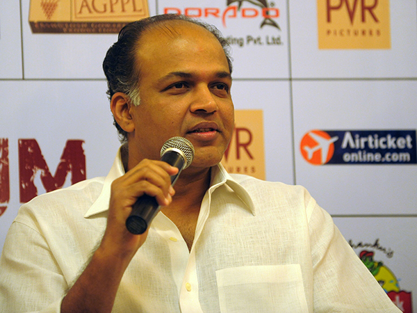 Ashutosh Gowariker on clash of 'Mohenjo Daro' and 'Rustom'