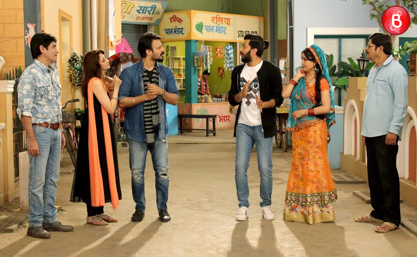 'Great Grand Masti' cast with 'Bhabi Ji Ghar Par Hai' cast