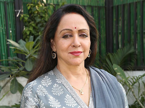 Hema Malini decides to keep Twitter updates only to film, dance