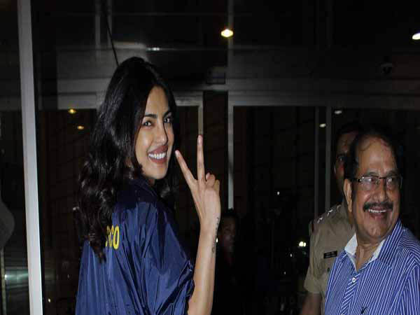 Priyanka Chopra airport look