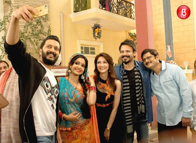 Riteish Deshmukh, Shubhangi Atrey Poorey, Saumya Tandon, Vivek Oberoi and Rohitash Gaud