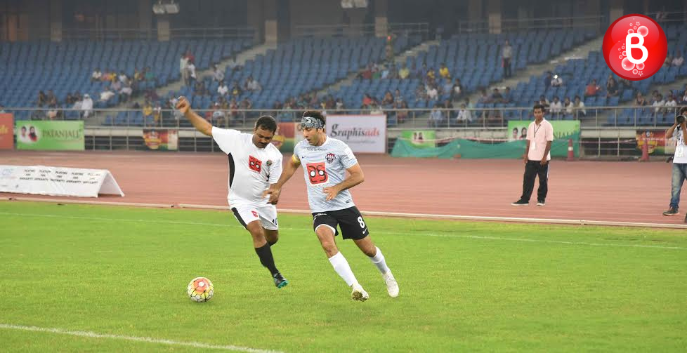 Ranbir Kapoor spotted playing football in Delhi