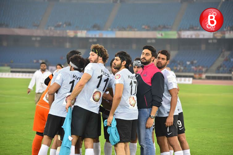 Ranbir Kapoor spotted playing football in Delhi