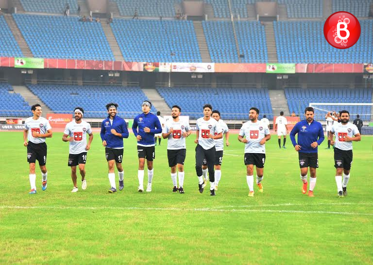 Ranbir Kapoor and other celebs spotted playing football in Delhi