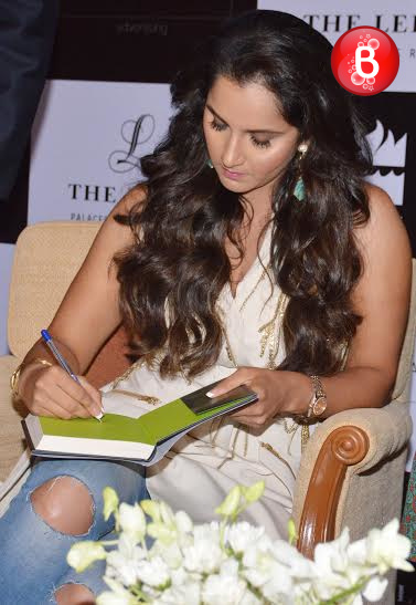Salman Khan launches Sania Mirza's autobiography