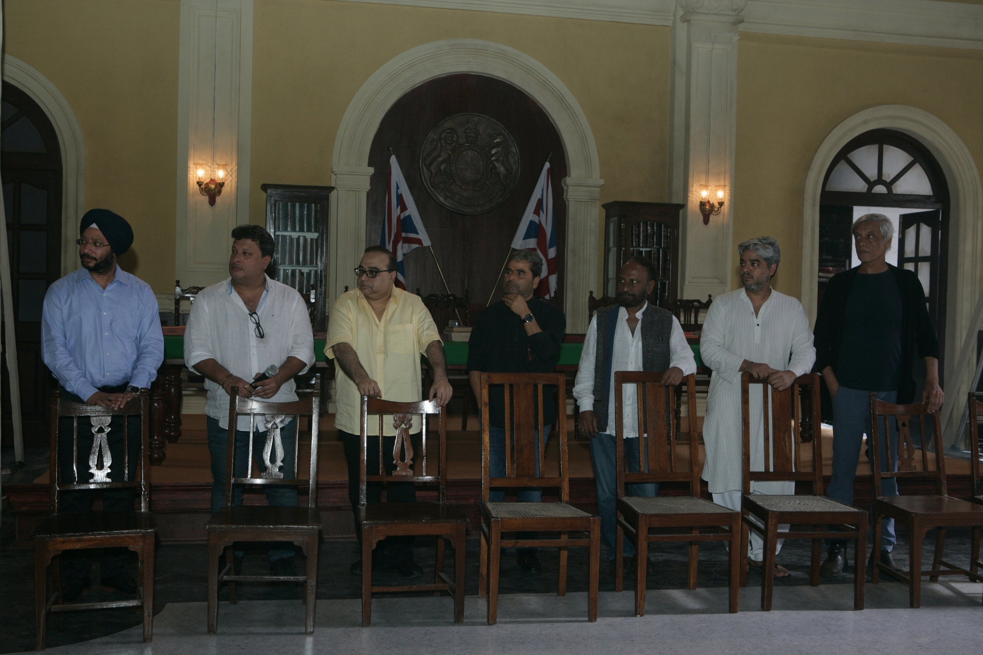 Tigmanshu Dhulia with guests on sets of 'Raag Desh'