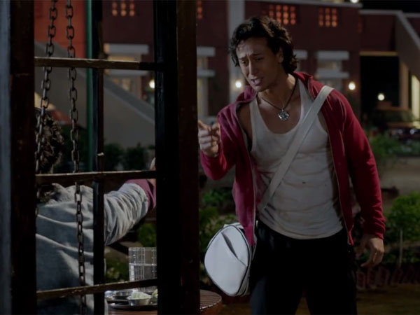 A Flying Jatt dialogue promo