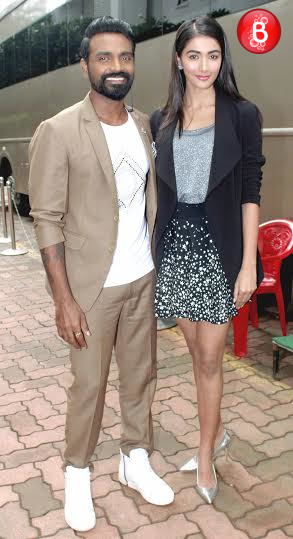 Hrithik Rpshan and Pooja Hegde promote Mohenjo Daro