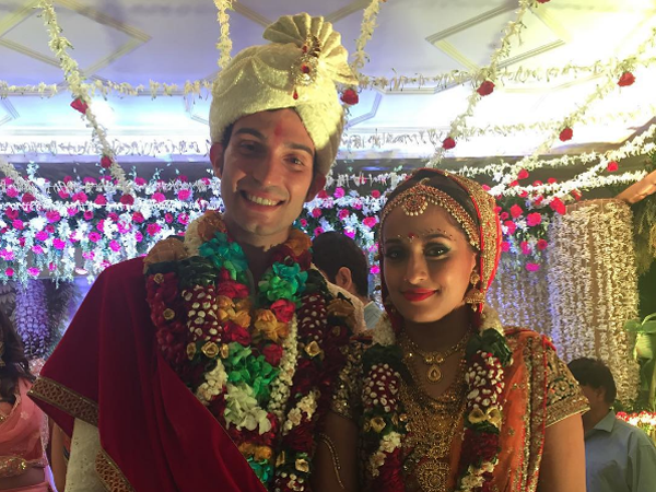 Check out Shweta Pandit's gorgeous wedding pictures with Italian boyfriend