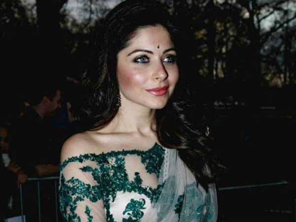 Kanika Kapoor Sex Video - Singer Kanika Kapoor comes out in support of girl child
