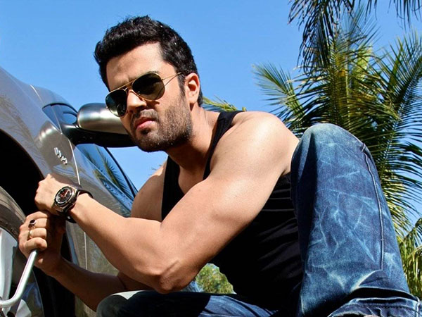 Manish Paul to do action scenes in 'Baa Baa Black Sheep'