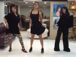 Watch: Ekta Kapoor, Mouni Roy and Divyanka Tripathi take up the #BeatPeBootyChallenge