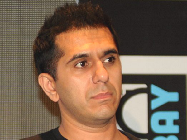 Producer Ritesh Sidhwani equates Piracy with terrorism