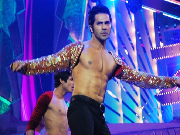 Varun Dhawan dancing