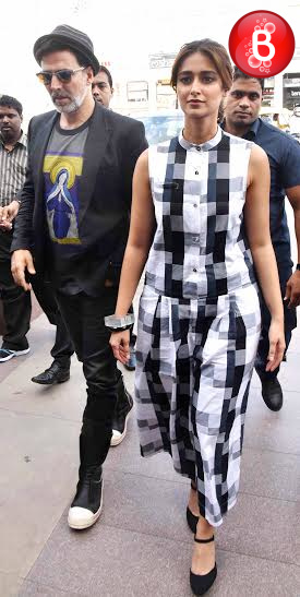 Akshay Kumar and Ileana D'Cruz at promotions of 'Rustom'