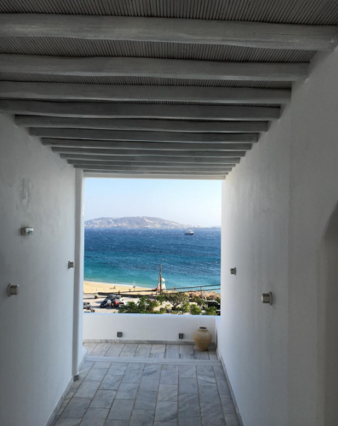 Lisa Haydon with Boyfriend