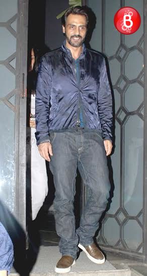 Arjun Rampal snapped with his family after their dinner outing