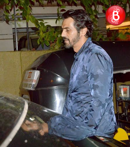 Arjun Rampal snapped with his family after their dinner outing