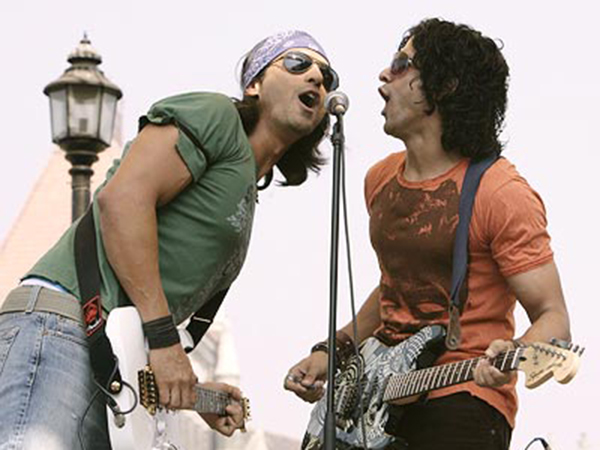 Arjun Rampal talks about his bond with Farhan Akhtar