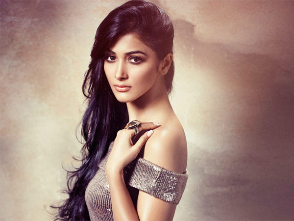 Pooja Hegde makes a royal entry on the magazine circuit with Verve ...