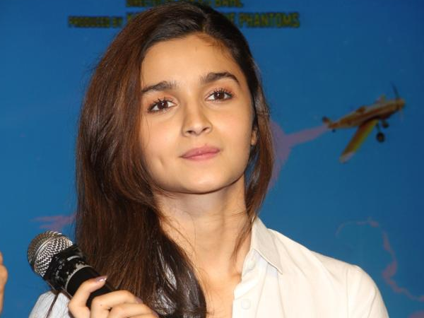 Here's proof that Alia Bhatt is a complete cry baby