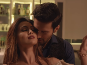 Watch: 'Dil mein chhupa loonga' from 'Wajah Tum Ho' is a sleazy number with lots of intimacy