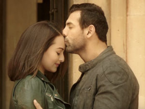 'Koi ishaara' depicts the chemistry between John Abraham and Sonakshi Sinha in 'Force 2'