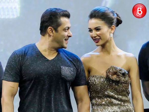 Amy Jackson reacts to link-up rumours with Salman Khan
