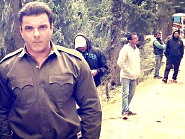 Sohail Khan suffers an injury