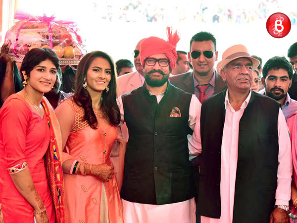 Aamir Khan attends wrestler Geeta Phogat's marriage at Balali Village
