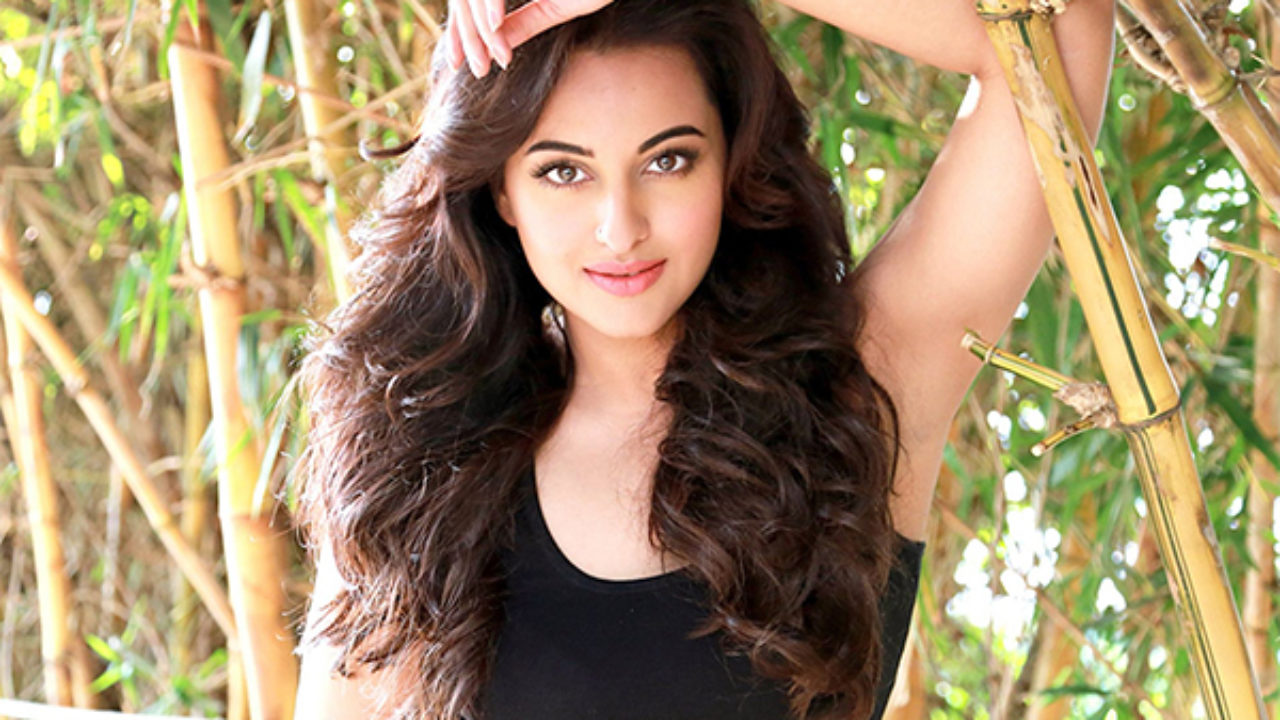 1280px x 720px - Sonakshi Sinha wants to share screen with THIS actress in an action film |  Bollywood Bubble